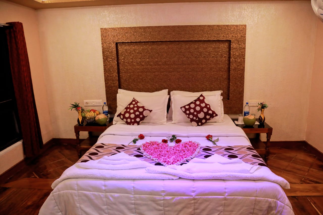 Honeymoon / Wedding Cruise